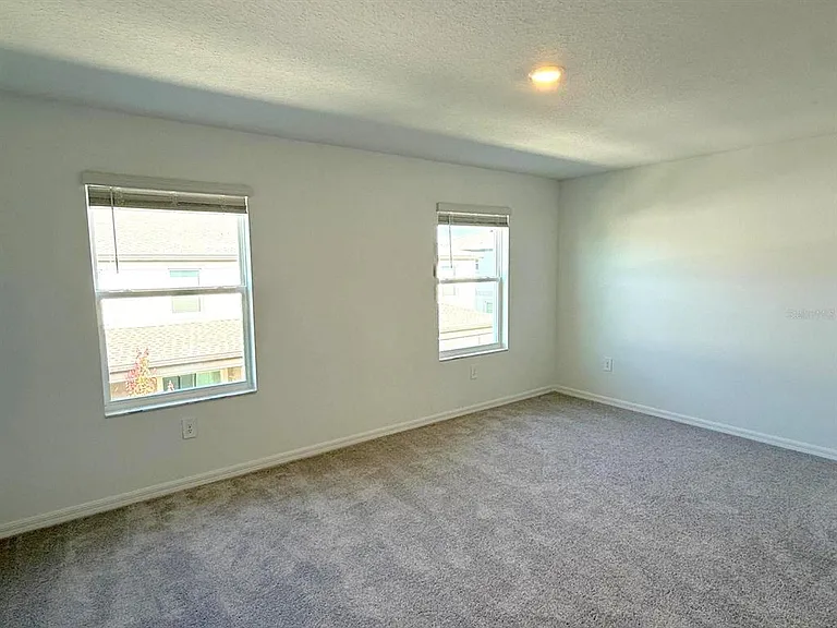 10203 Trumpet Honeysuckle Way — Photo 6