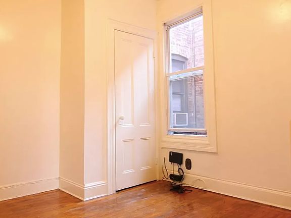 4th image of 59-03 69th Ave #3R