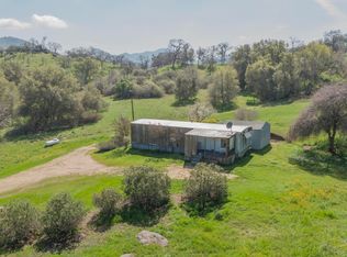 37239 Pebble Ln, Squaw Valley, CA 93675