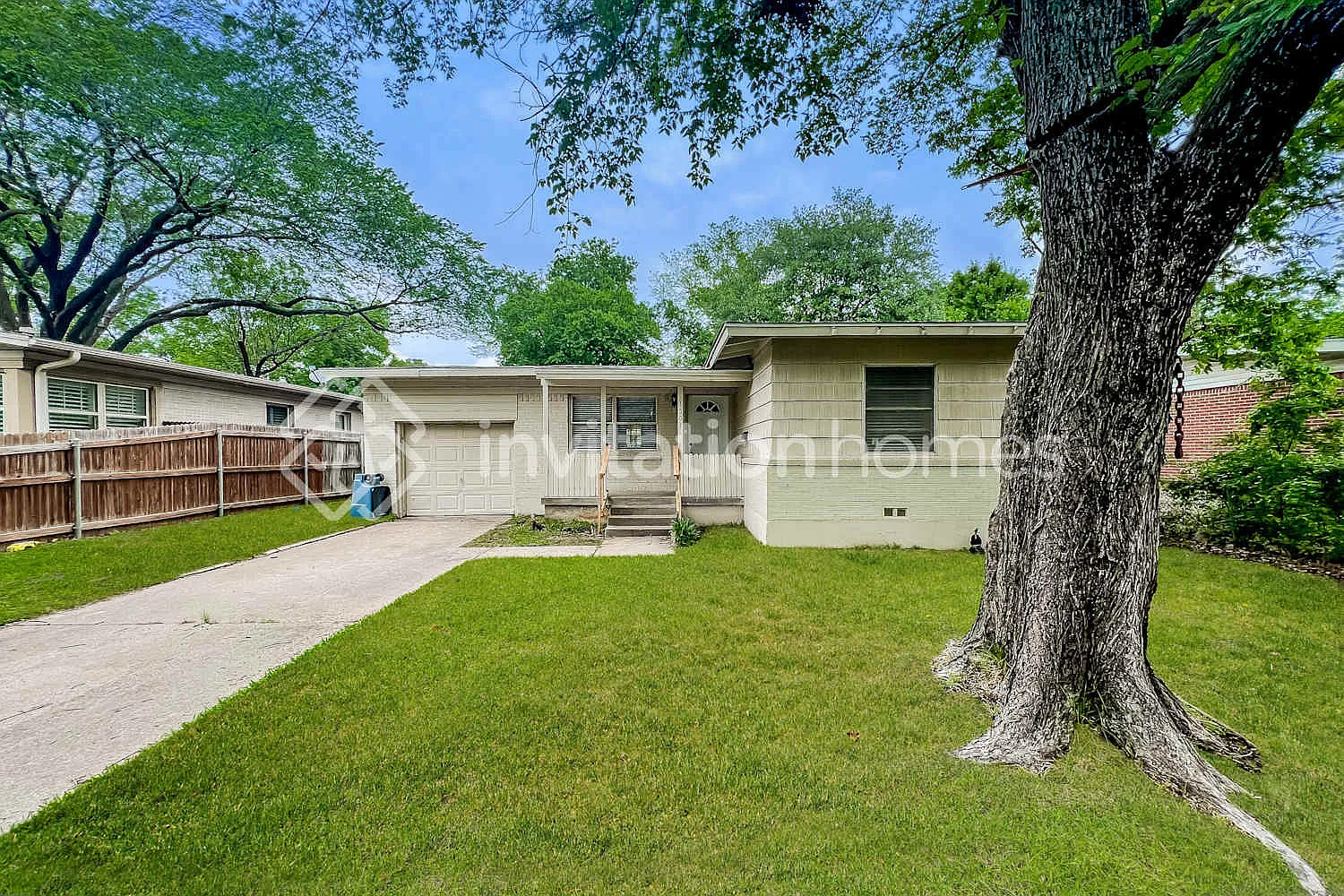 1501 Juanita Arlington, TX 76013 — Photo 1