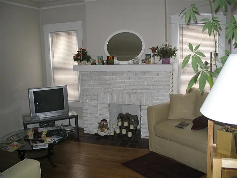 12907 Clifton Blvd #5 — Photo 3