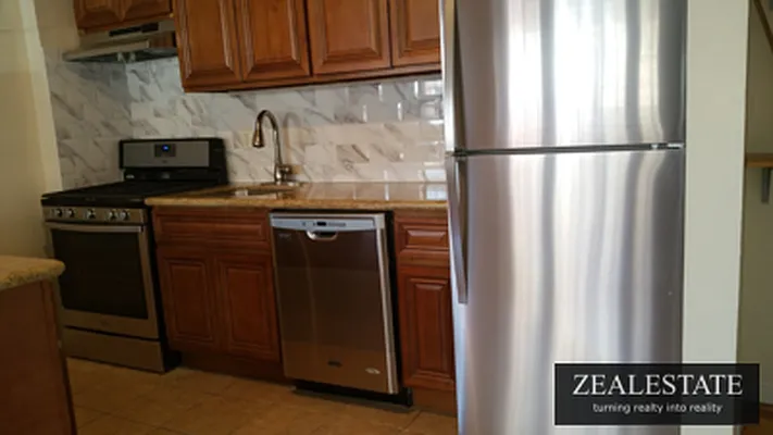 Rented by ZealEstate Group Inc | media 13