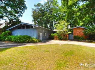 905 Cardinal Cir, Florence, SC 29505