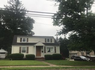 243 W Broad St, Bergenfield, NJ 07621