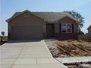 108 Marble Crossing Dr, Wentzville, MO 63385