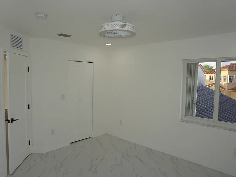 15614 SW 110th Ter — Photo 84