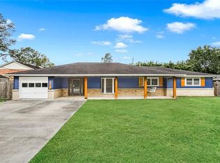 136 River Oaks Dr, Luling, LA 70070
