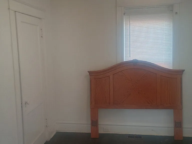 4861 Wabada Ave — Photo 7
