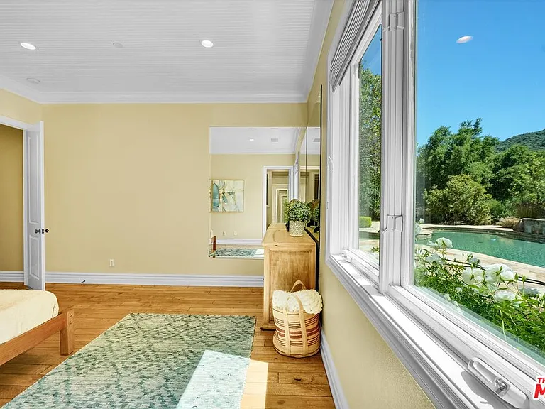 29734 Mulholland Hwy — Photo 30