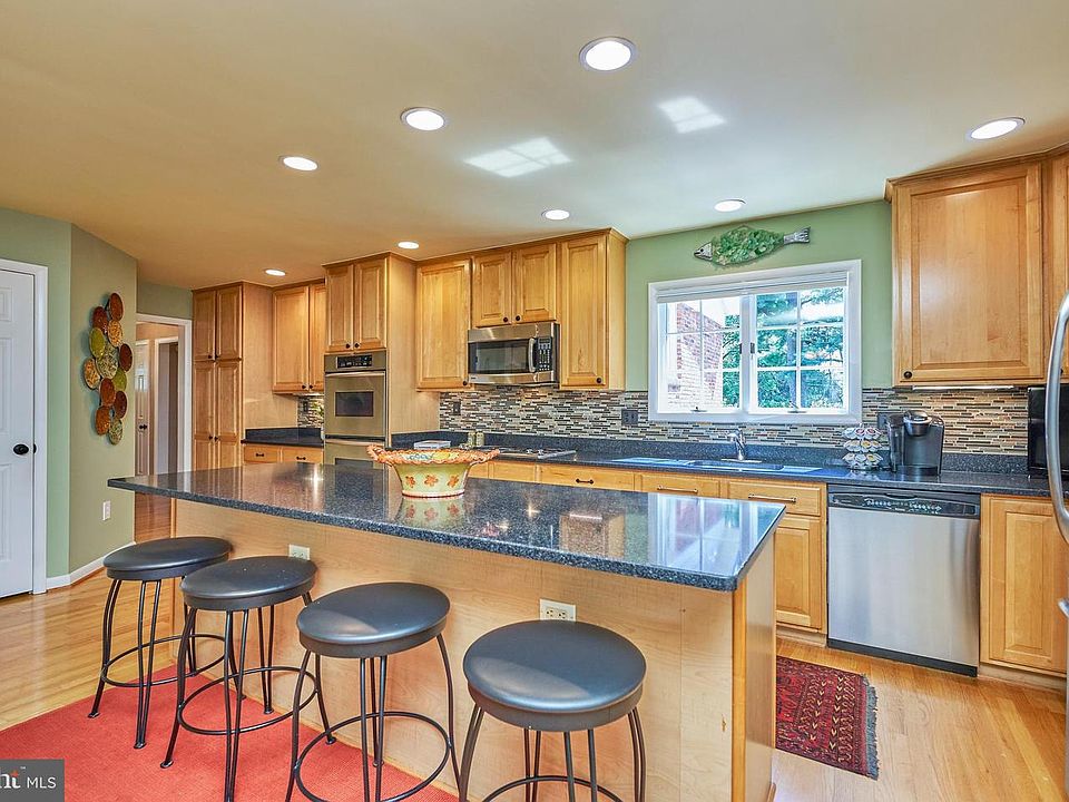 1st image of 6511 Lily Dhu Ln