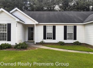 1008 Longview Dr, Goose Creek, SC 29445