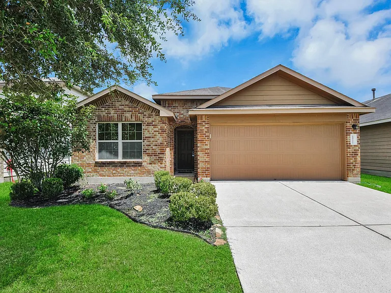 14111 Brunswick Place Dr — Photo 1
