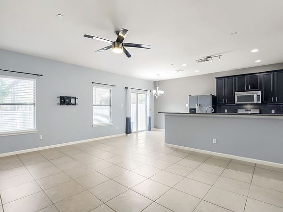 3rd image of 1900 Little Elm Trl APT 45