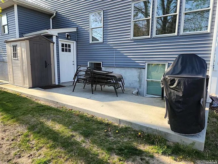 134 Ralph Ave — Photo 17