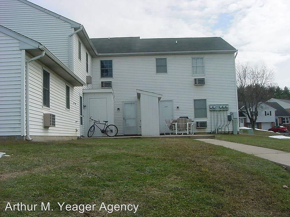 2nd image of 238 Colonial Dr