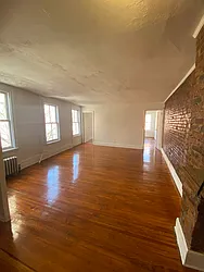 Rented by Aimee Grodanz, LREB