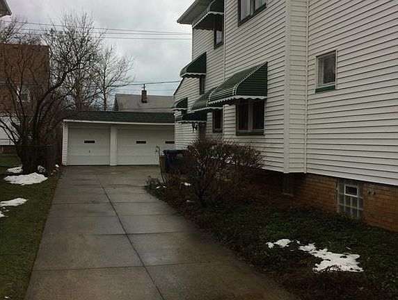 2nd image of 2158 Carabel Ave