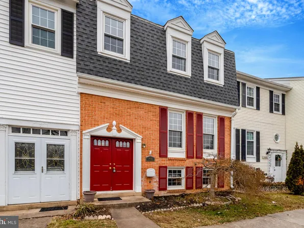 5403 Galley Ct, Fairfax, VA 22032