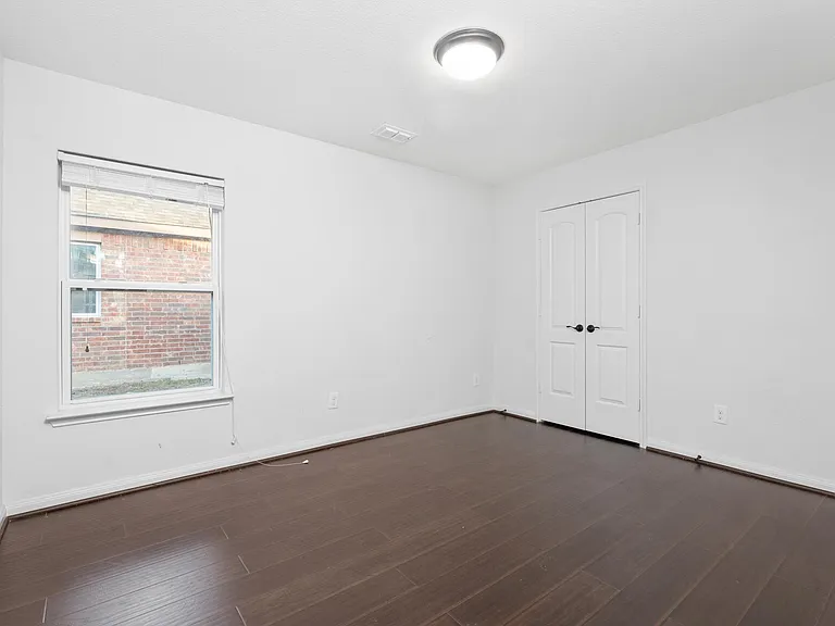 437 Lipizzan Ln — Photo 15