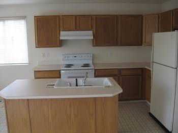 5th image of 7645 68th St NE