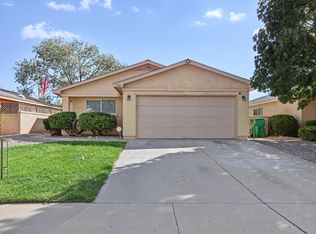 908 Somerset Meadows Dr NE, Rio Rancho, NM 87144