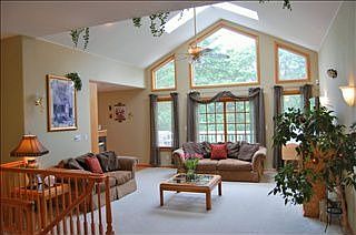 3rd image of 2812 38th St SE