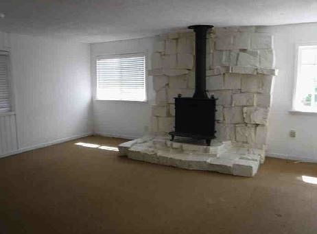 4th image of 2165-67 Alexander Dr