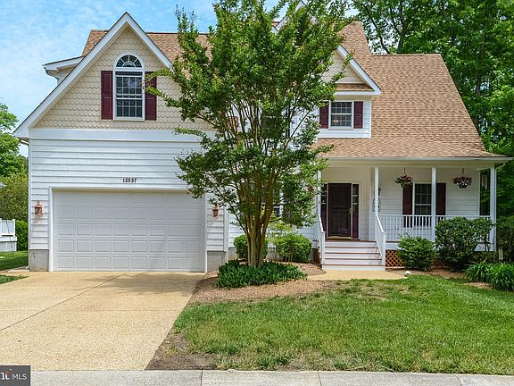 3rd image of 12537 Whispering Woods Dr