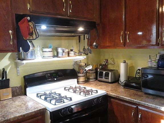 4th image of 3900 N State Street #15