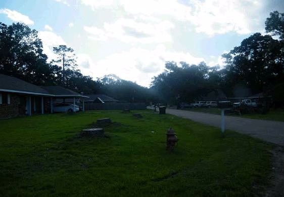 2nd image of 102 Brenda Dr