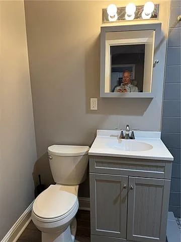145 N Anthony St #203 — Photo 12