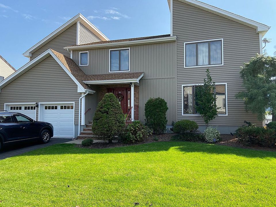 1st image of 699 William Bliss Dr