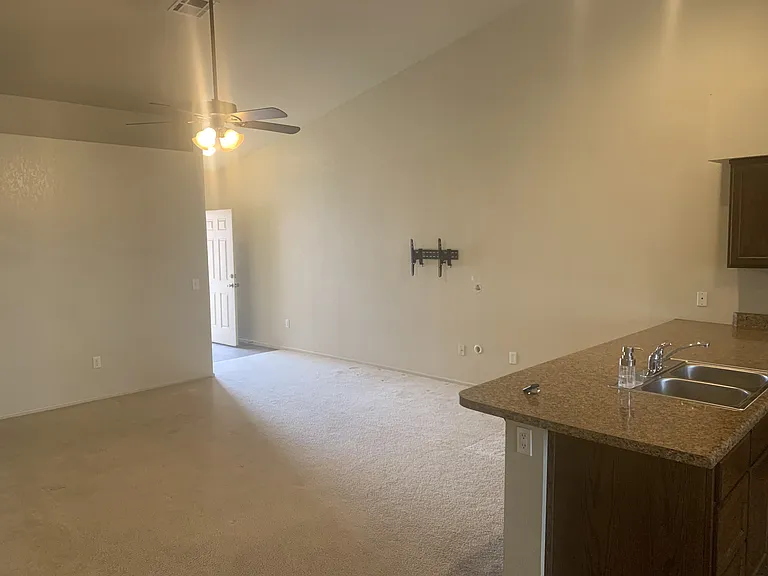 3146 S Robert Way — Photo 5