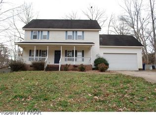 2309 Grassmere Ct, Sanford, NC 27330