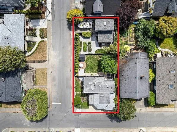 1779 Lillian Rd, Victoria, BC V8S 1L3