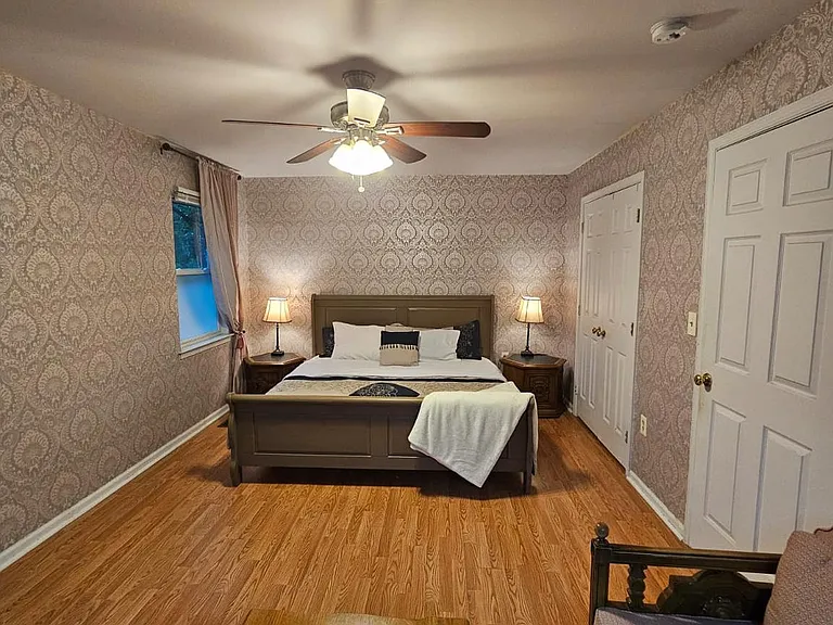 1400 N Bouvier St — Photo 21
