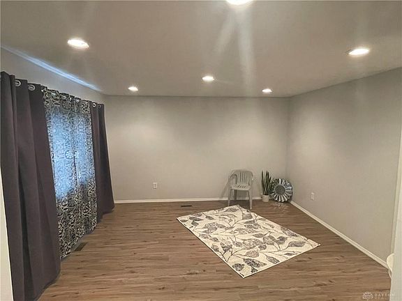 4th image of 4813 Tenshaw Dr
