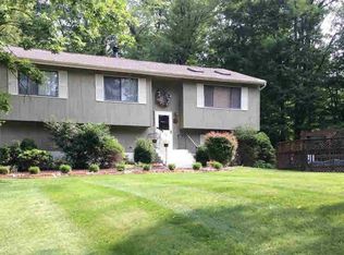 290 Snook Rd, Fishkill, NY 12524