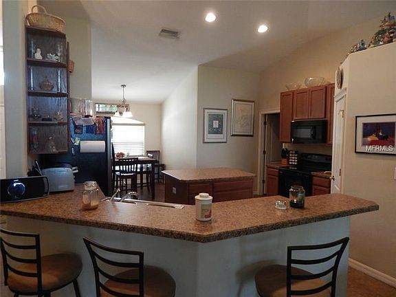 5th image of 15511 Starling Water Dr