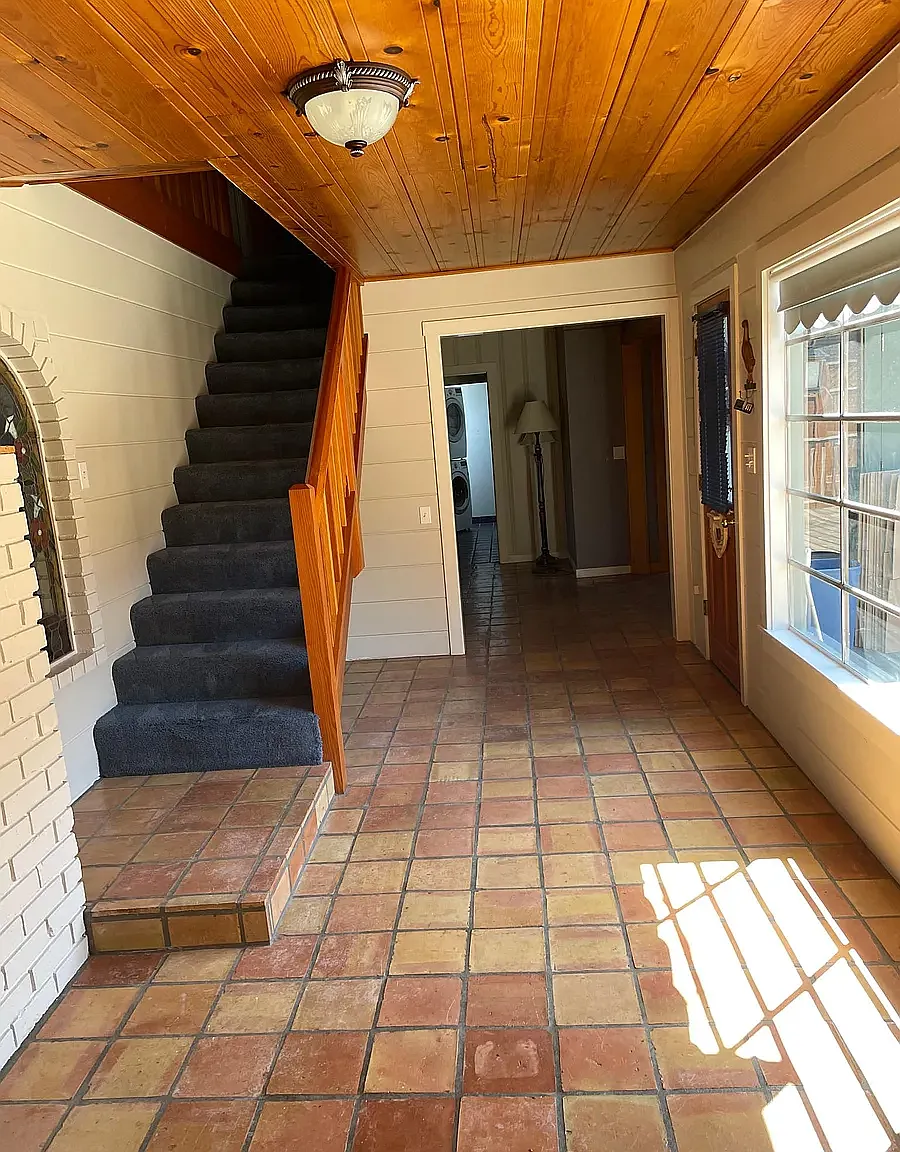1343 David Ave — Photo 3