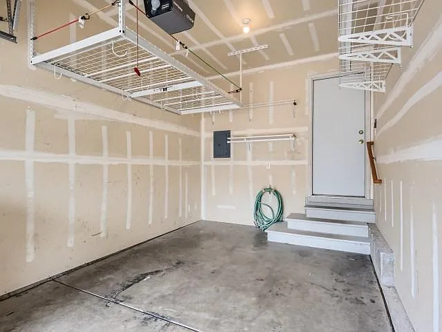 1637 Westbridge Dr #L4 — Photo 21