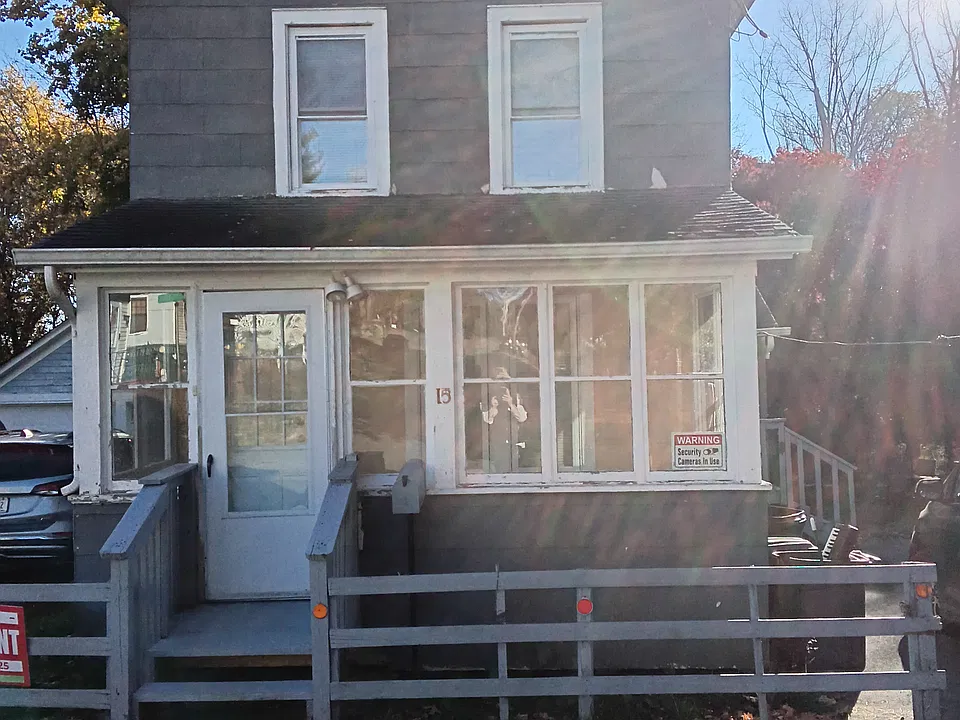 15 Ann St #1