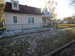 27725 Norfolk St, Livonia, MI 48152