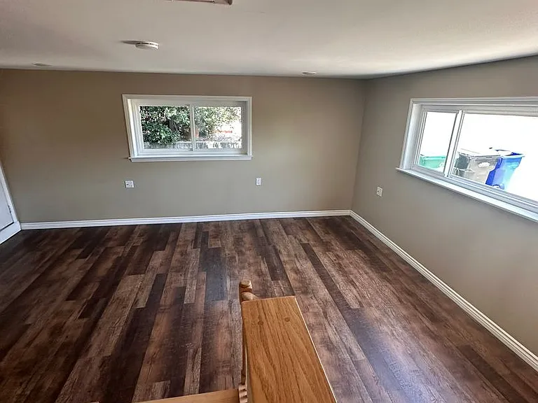 2152 Rexford Dr — Photo 25