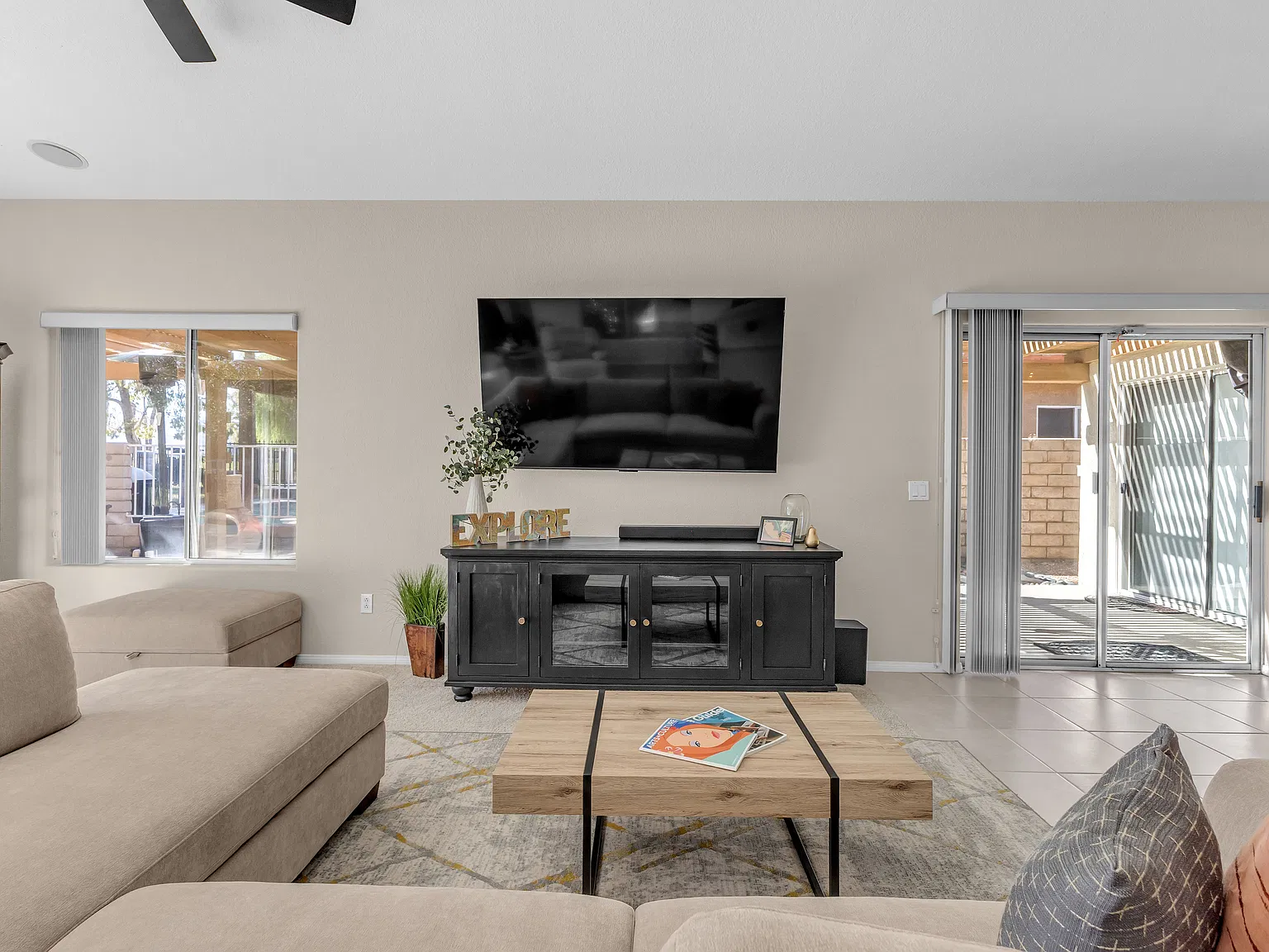3 bed, 1900 sqft, $4,000 — Photo 4