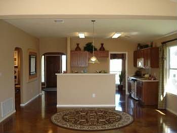 3rd image of 15107 Nordyke Ln