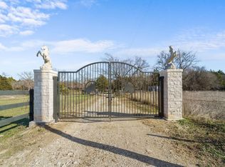 1006 S Clark Rd, Cedar Hill, TX 75104