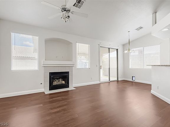 5th image of 210 Alaska Jade St