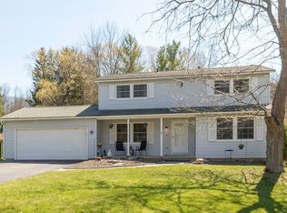 4579 Red Fox Dr, Manlius, NY
