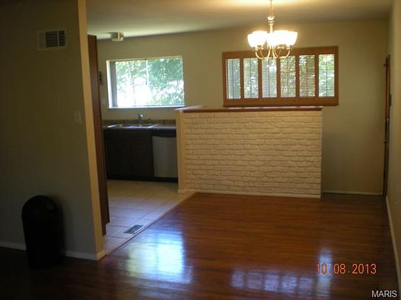 4th image of 1790 Clover Ln